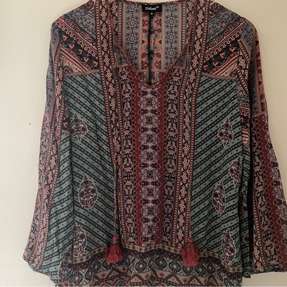 Tolani Silk Floral Geometric Tassel Tie Blouse Medium
